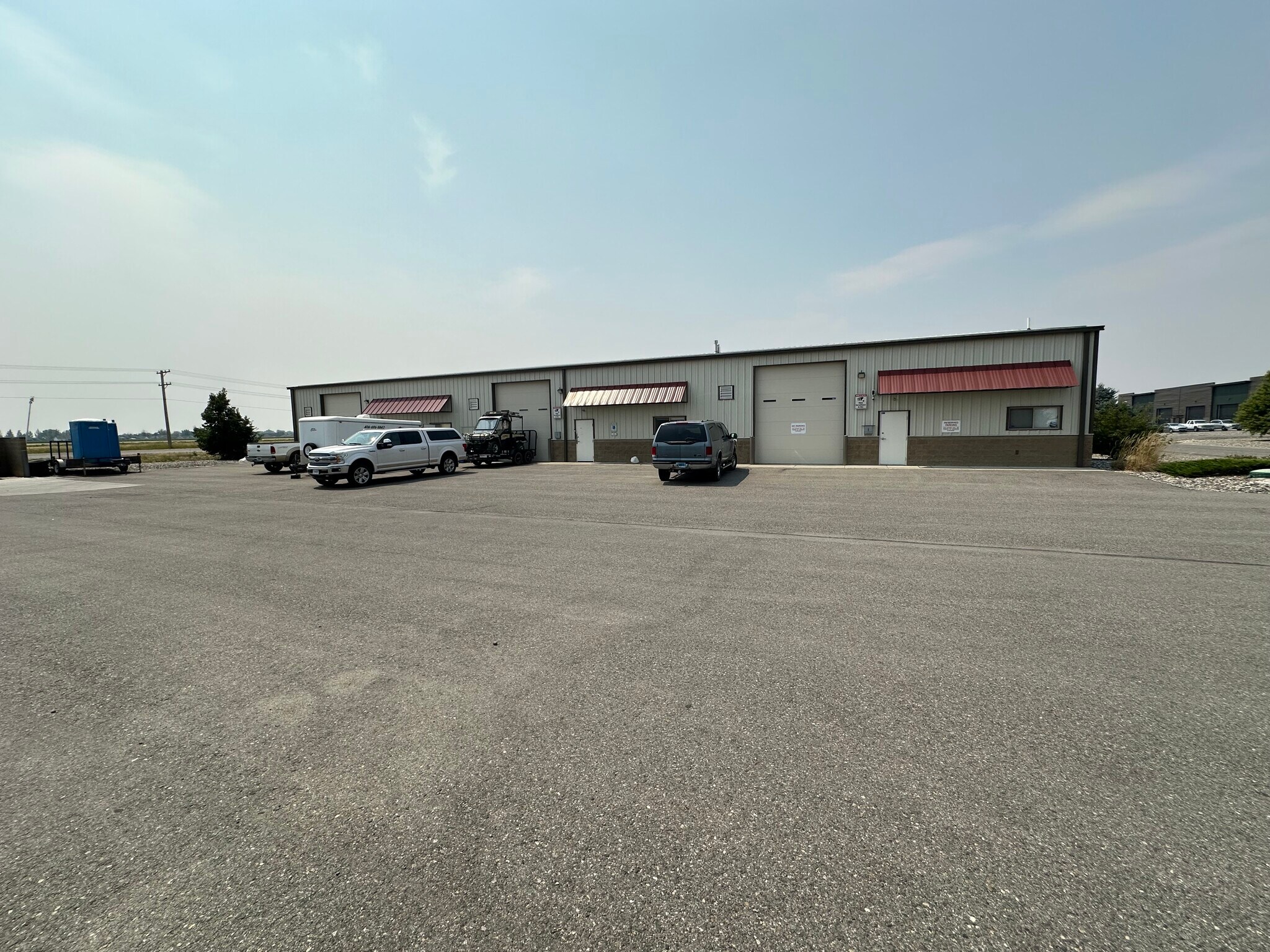 6512 Wagon Trail, Billings, MT à vendre Photo de l’immeuble– Image 1 sur 15