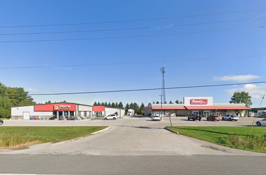 2954 Ontario St, Perth East, ON à vendre - Photo de l’immeuble – Image 1 sur 22