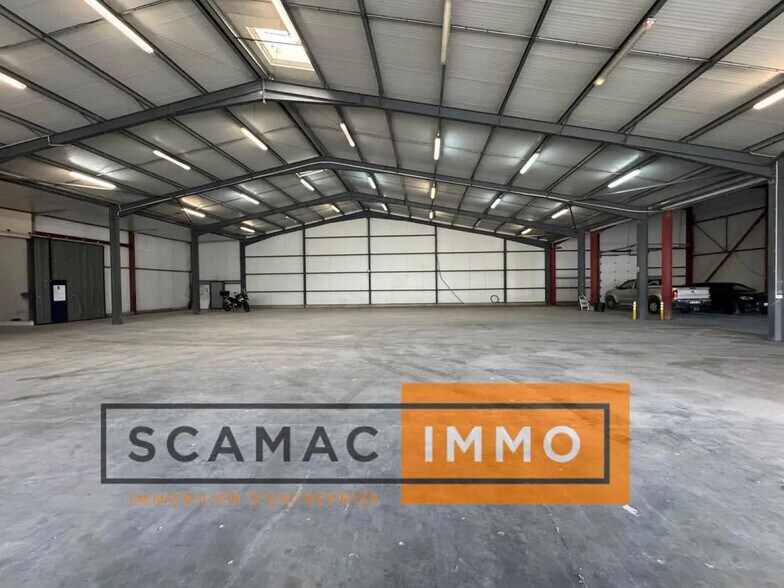 Industriel/Logistique dans Cavaillon à louer - Photo de l’immeuble – Image 1 sur 15