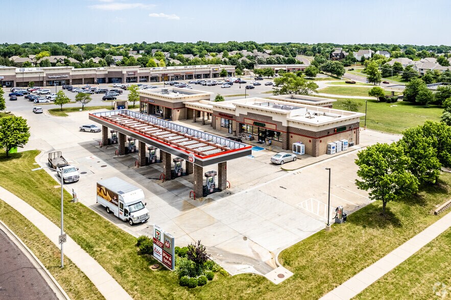 11340 W 135th St, Overland Park, KS à louer - Photo de l’immeuble – Image 3 sur 4