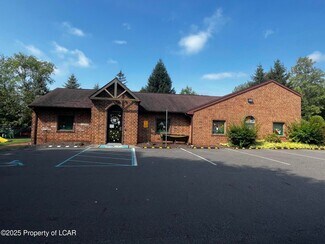 Plus de détails pour 18 Country Rd, Shavertown, PA - Bureau à vendre