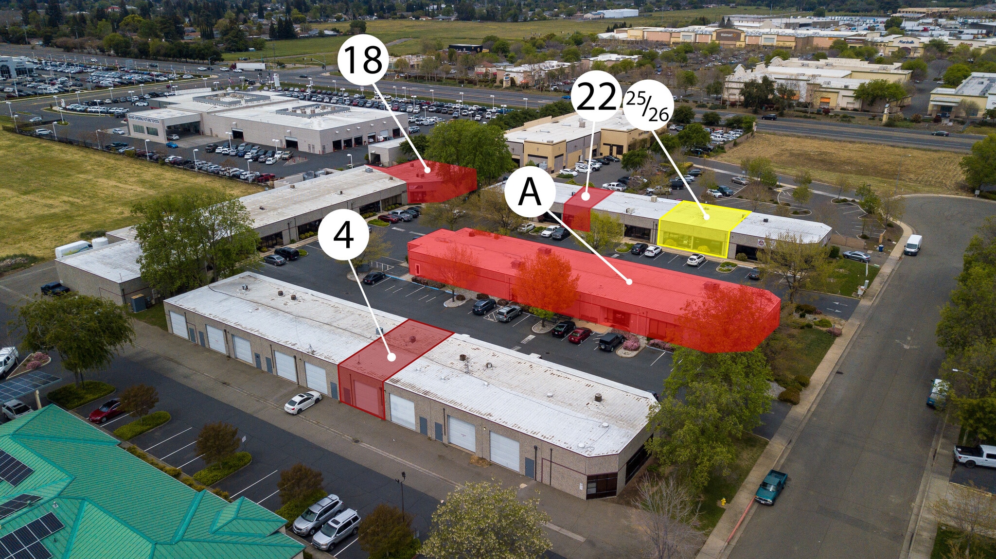 990 Klamath Ln, Yuba City, CA à louer Photo principale– Image 1 sur 4