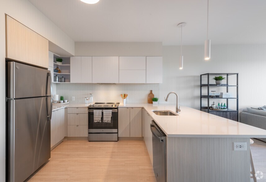 39 Trotter Rd, Weymouth, MA à louer - Photo intérieure – Image 3 sur 78