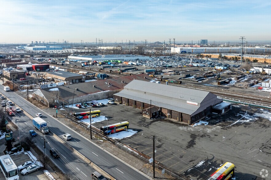 1207 Tonnelle Ave, North Bergen, NJ à louer - Photo de l’immeuble – Image 1 sur 1