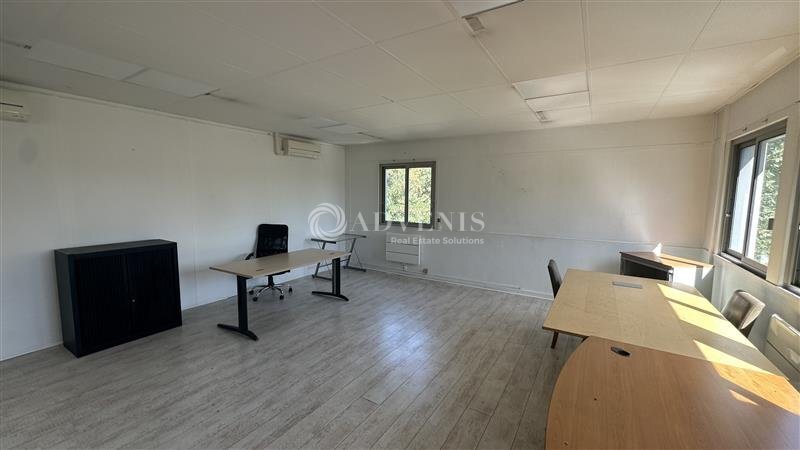 Bureau dans Neuilly Sur Marne à louer - Photo intérieure – Image 1 sur 6