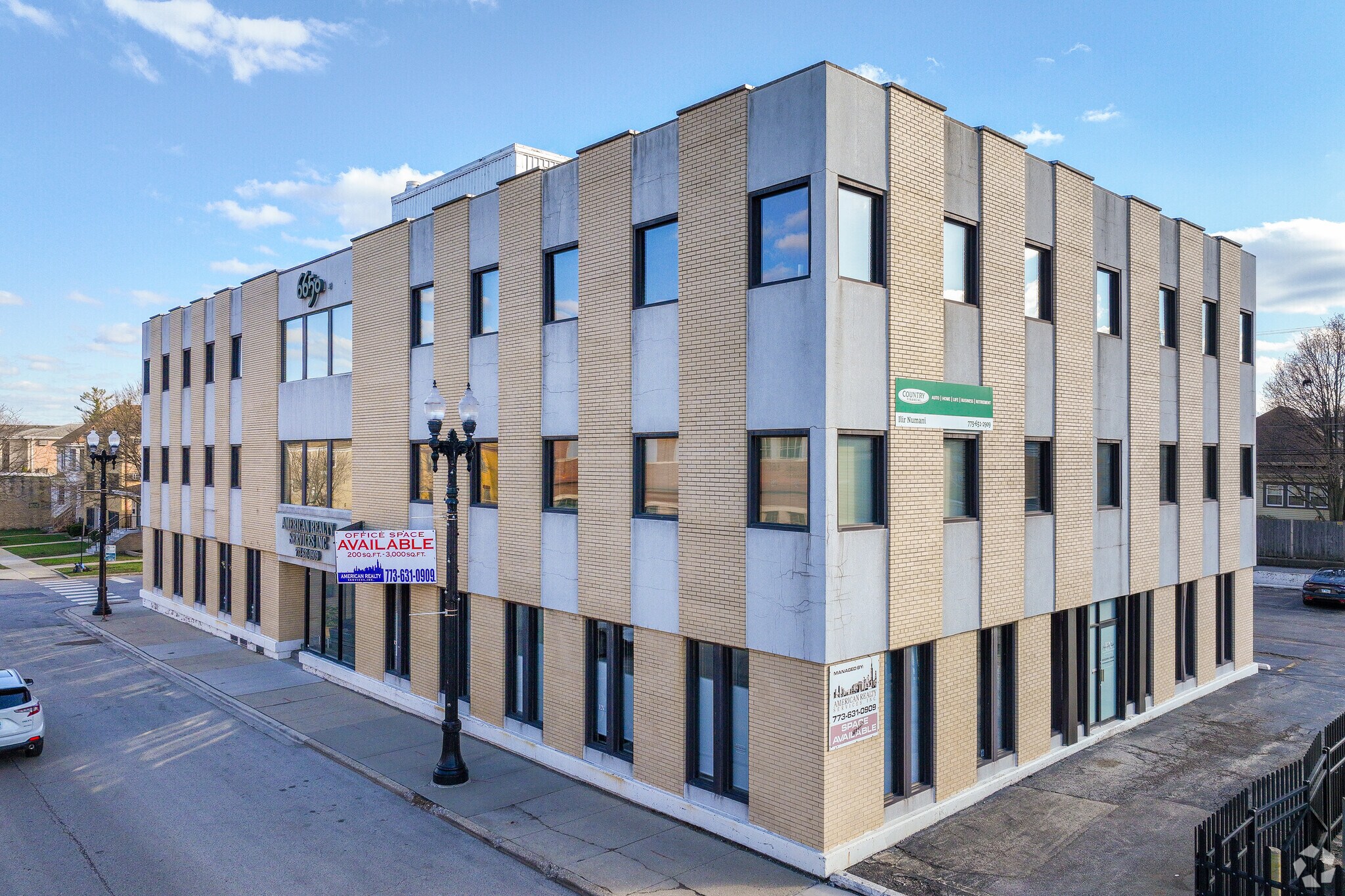 6650 N Northwest Hwy, Chicago, IL à louer Photo principale– Image 1 sur 31