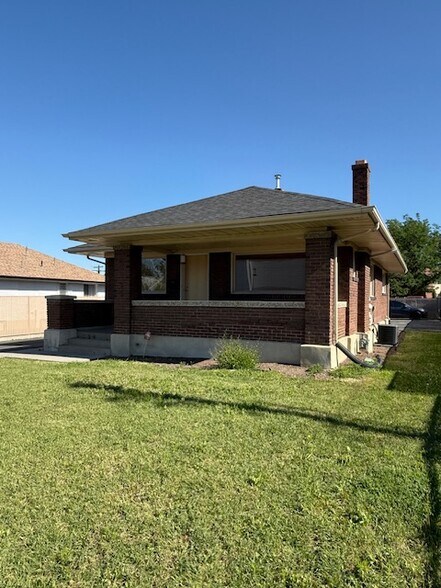 2155 E 3300 S, Salt Lake City, UT à louer - Photo de l’immeuble – Image 2 sur 16