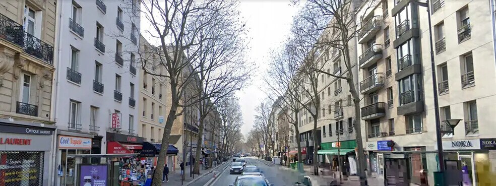 Local commercial dans Paris à louer - Photo de l’immeuble – Image 1 sur 2