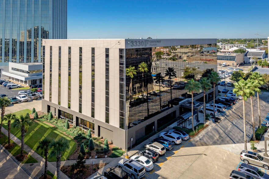 3330 W Esplanade Ave, Metairie, LA à louer - Photo de l’immeuble – Image 2 sur 9