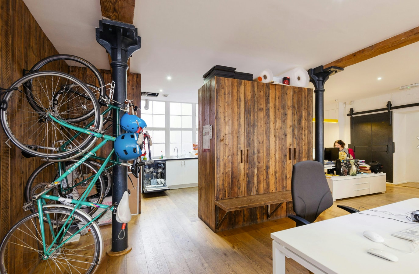 113-117 Farringdon Rd, Londres, LND EC1R 3BX - Lot 4 -  - Photo intérieure - Image 1 of 3