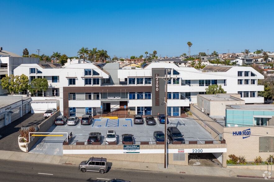 2200 Pacific Coast Hwy, Hermosa Beach, CA à vendre - Photo de l’immeuble – Image 1 sur 25