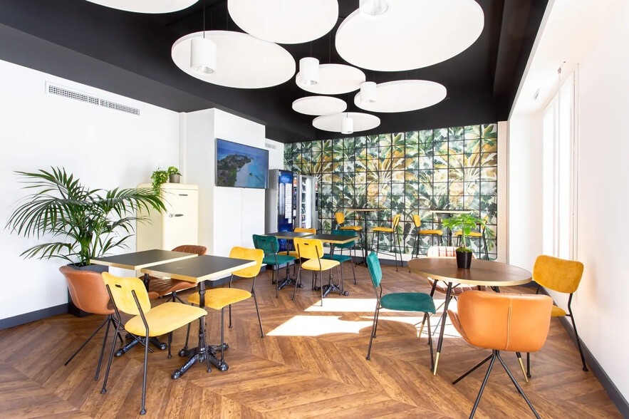 37 Avenue Maréchal Foch, Nice à louer - Photo de l’immeuble – Image 3 sur 14