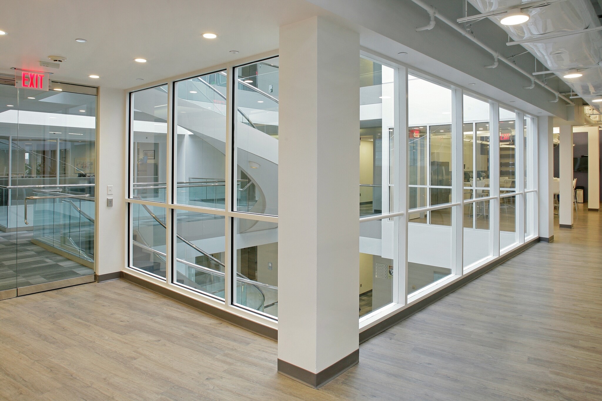 20 Burlington Mall Rd, Burlington, MA à louer Photo intérieure– Image 1 sur 22