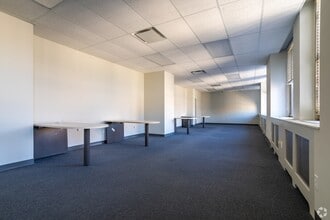 90-04 161st St, Jamaica, NY à louer Photo intérieure– Image 1 sur 4