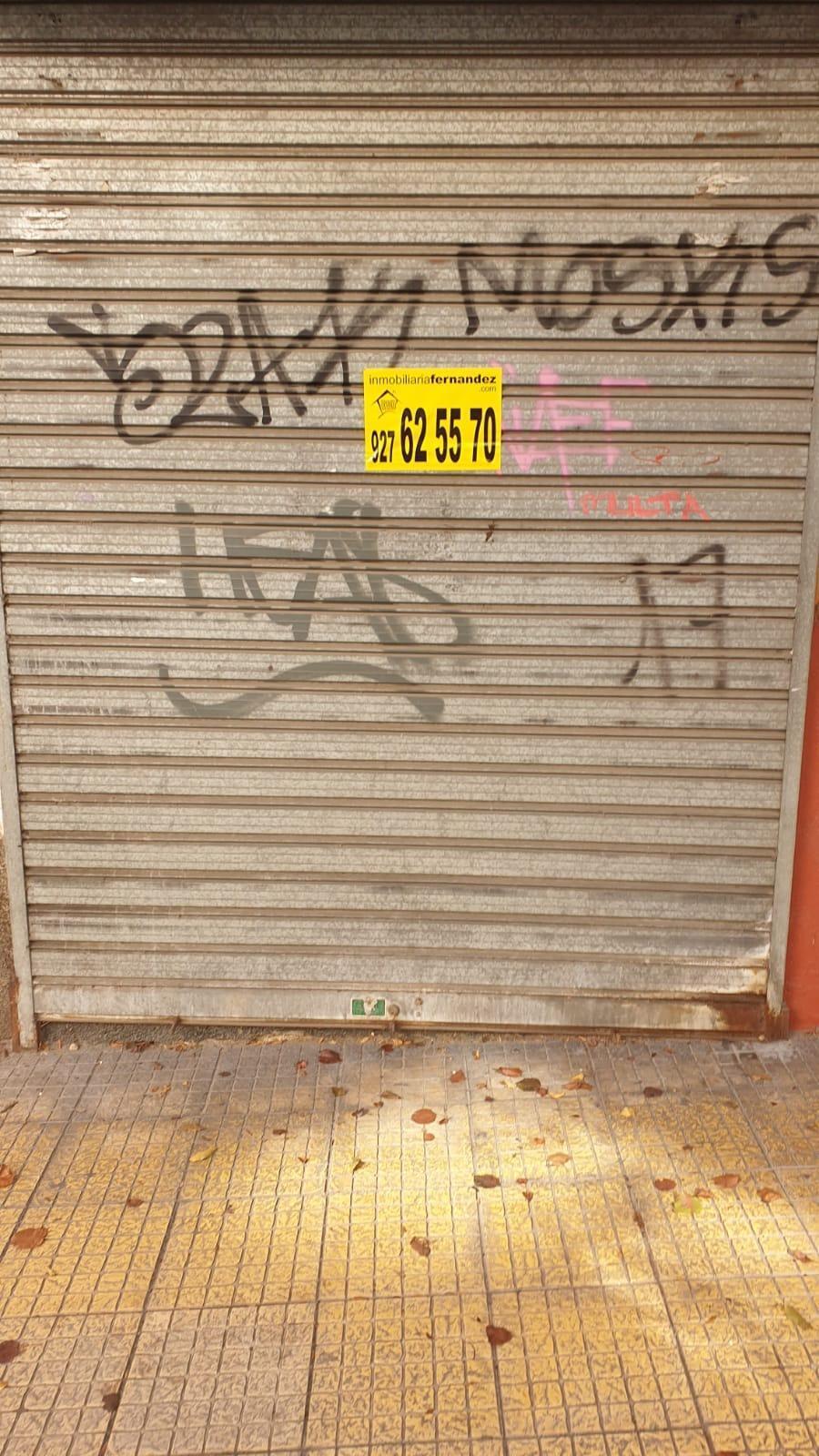 Local commercial dans Cáceres, Cáceres à vendre Photo de l’immeuble– Image 1 sur 5