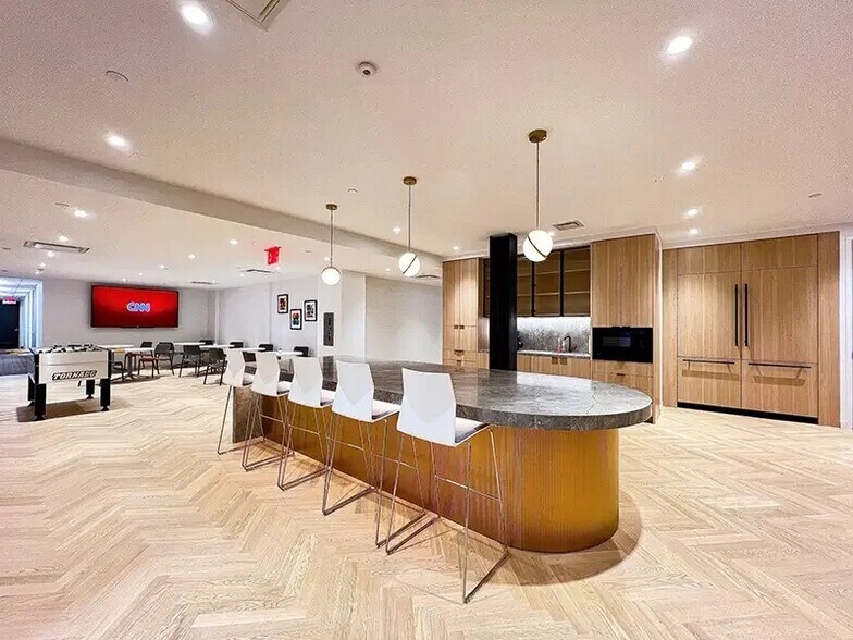 1501 Broadway, New York, NY à louer - Photo de l’immeuble – Image 3 sur 11