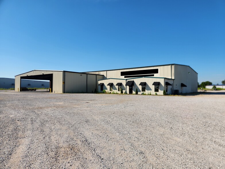 351 Scottys Way, Bowling Green, KY à louer - Photo de l’immeuble – Image 2 sur 22