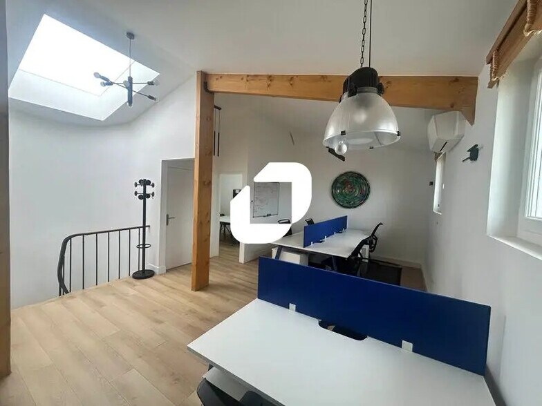 Local commercial dans Enghien-les-Bains à louer - Photo de l’immeuble – Image 1 sur 13