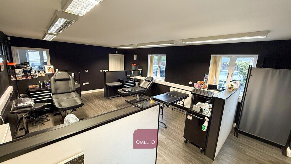 1A Warren Arms, Derby Road, Stapleford à louer - Photo de l’immeuble – Image 3 sur 8