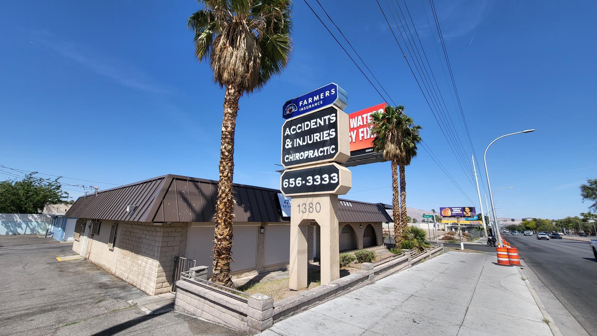 1380 E Sahara Ave, Las Vegas, NV à vendre Photo de l’immeuble– Image 1 sur 67