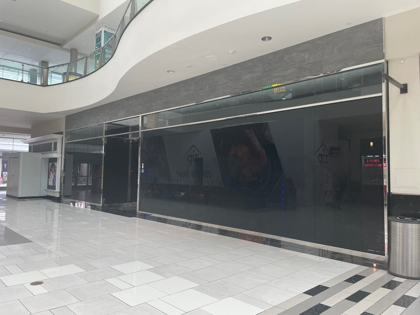 9301 Tampa Ave, Northridge, CA à louer Photo intérieure– Image 1 sur 1