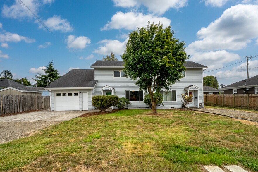 1009-1011 Grove Ave, Tillamook, OR à vendre - Photo de l’immeuble – Image 2 sur 41