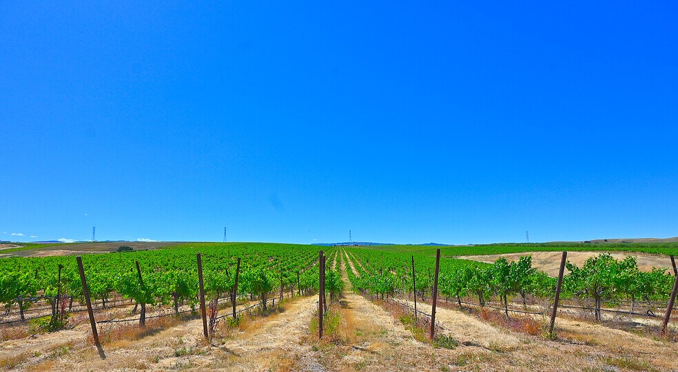 5625 Greenville Road, Livermore, CA à vendre - Photo de l’immeuble – Image 2 sur 40