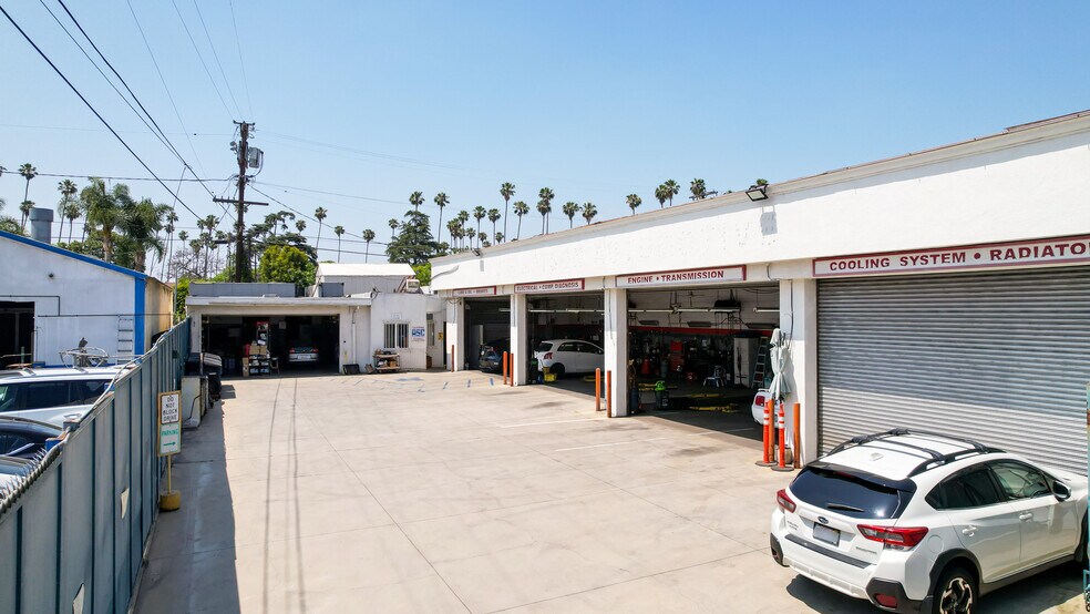 4320 W Pico Blvd, Los Angeles, CA à vendre - Photo de l’immeuble – Image 2 sur 50