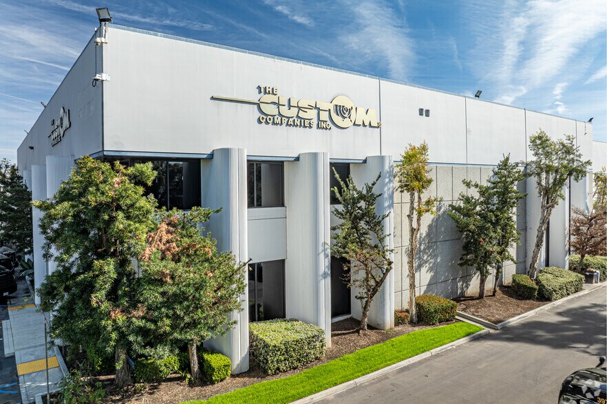 13012 Molette St, Santa Fe Springs, CA à louer - Photo principale – Image 1 sur 6