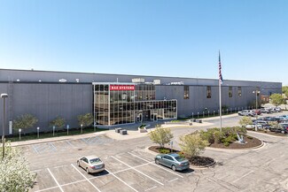 Plus de détails pour 4800 E River Rd, Fridley, MN - Industriel/Logistique à vendre