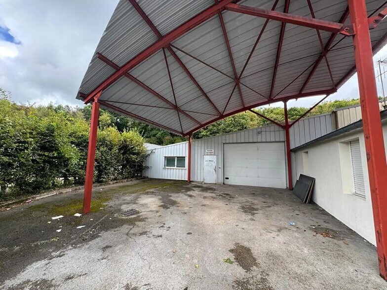 Industriel/Logistique dans Besançon à louer - Photo de l’immeuble – Image 2 sur 5