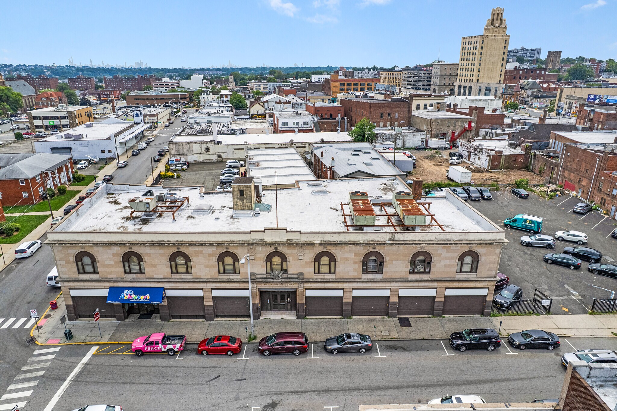 199-205 Madison St, Passaic, NJ à vendre Photo principale– Image 1 sur 17