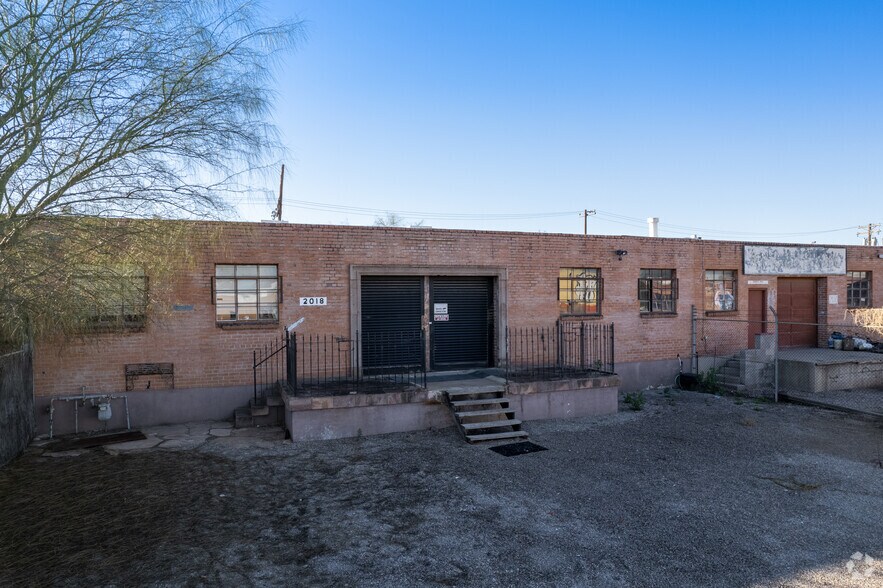 2002-2044 E 14th St, Tucson, AZ à louer - Photo de l’immeuble – Image 2 sur 5