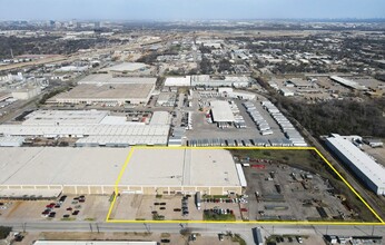 2205-2215 E Pioneer Dr, Irving, TX à louer Photo de l’immeuble– Image 2 sur 4