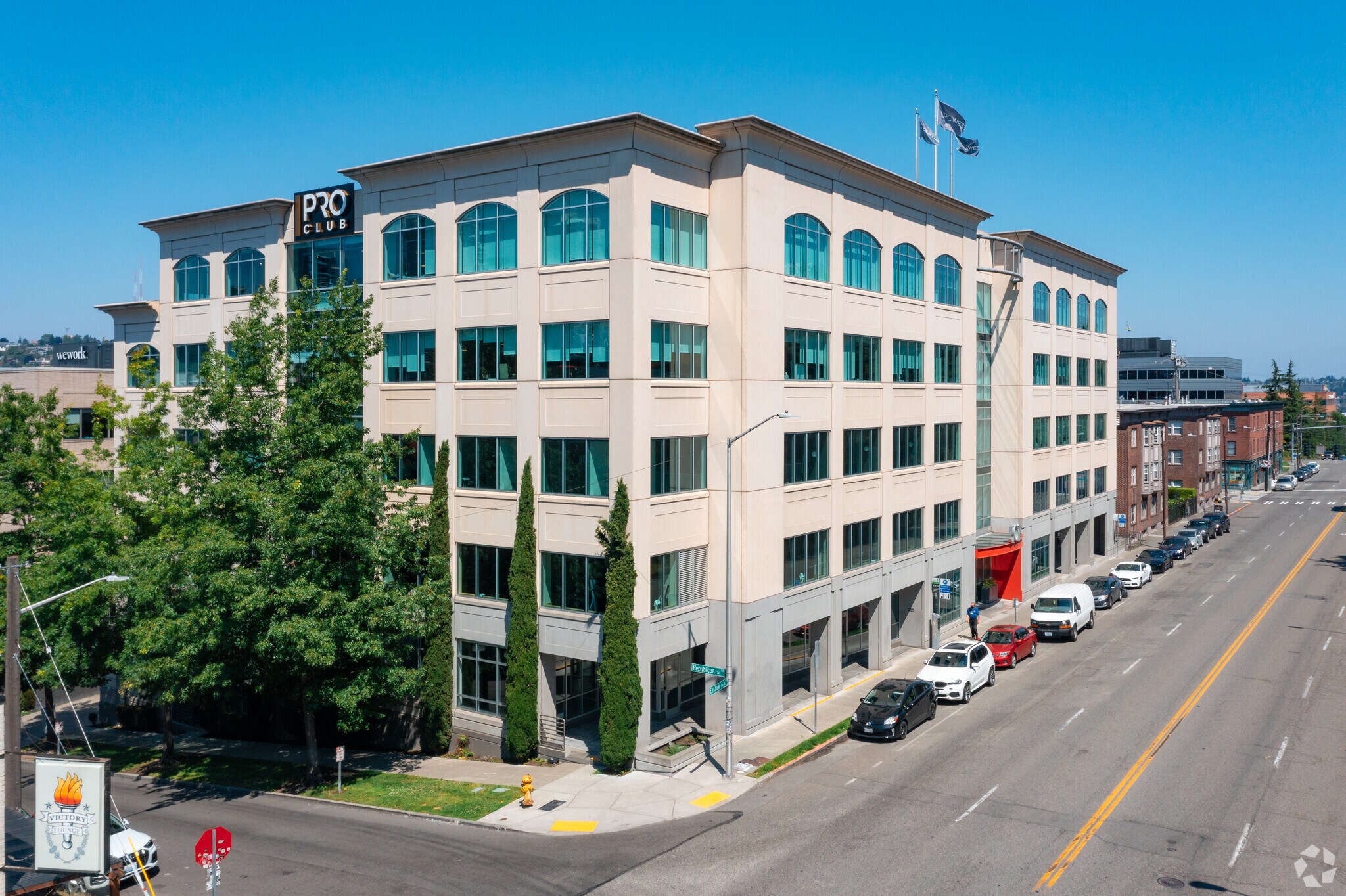 501 Eastlake Ave E, Seattle, WA à louer Photo de l’immeuble– Image 1 sur 9