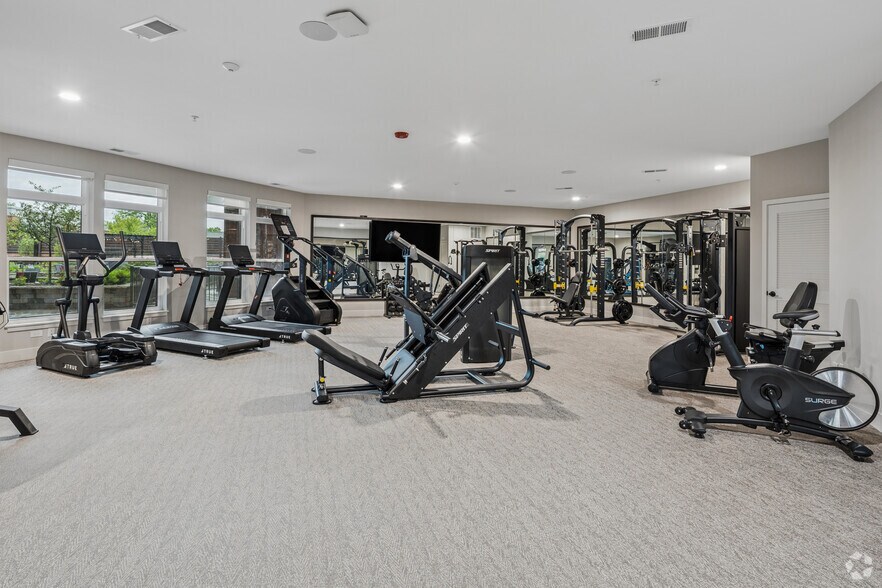 1850 Glenview Rd, Glenview, IL à louer - Photo intérieure – Image 3 sur 106