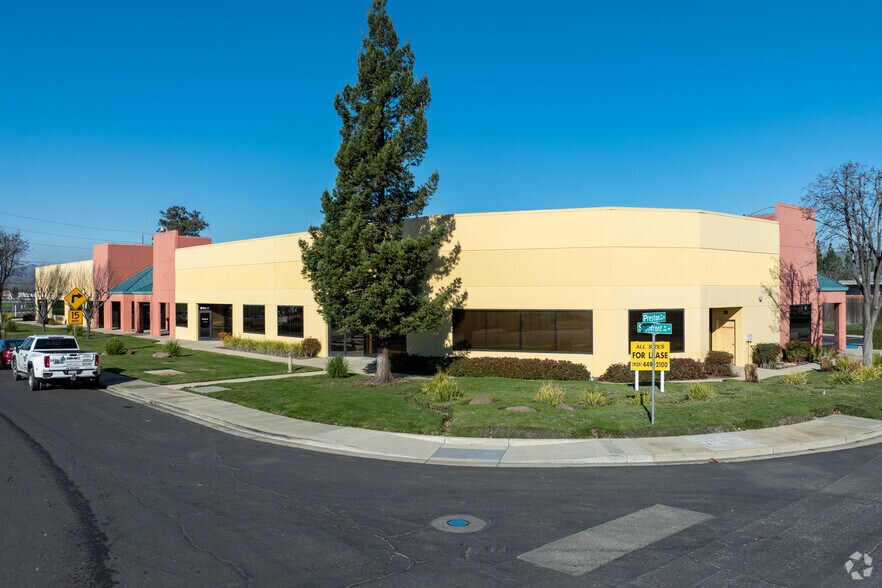 6111 Southfront Rd, Livermore, CA à louer - Photo principale – Image 1 sur 3