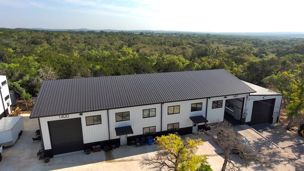 15210 Fitzhugh Rd, Austin, TX à louer - Photo principale – Image 1 sur 13