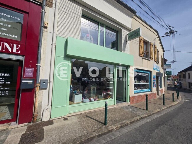 Plus de détails pour Local commercial à louer