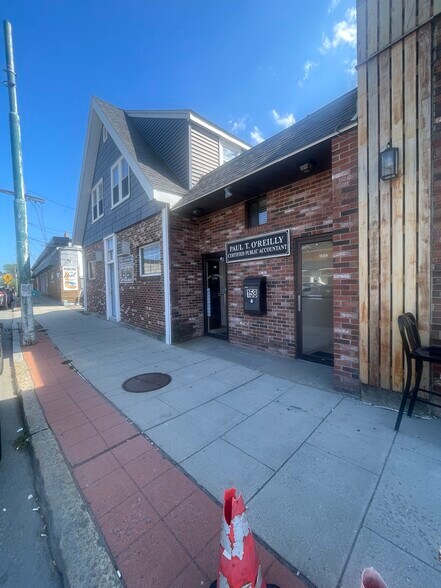 154 Belmont st, Watertown, MA à louer - Photo de l’immeuble – Image 2 sur 18