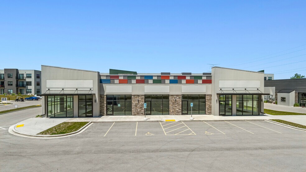 2930 84th St, Sturtevant, WI à louer - Photo de l’immeuble – Image 3 sur 9