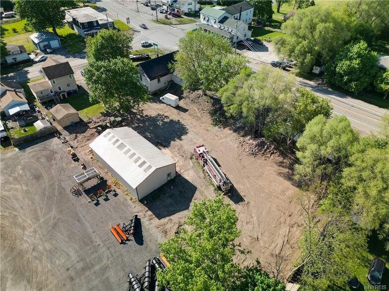 11300 Ridge Rd, Medina, NY à vendre - Photo principale – Image 3 sur 19