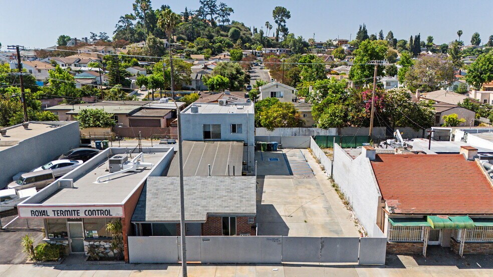 2880-2880 1/2 W Valley Blvd, Alhambra, CA à vendre - Photo de l’immeuble – Image 2 sur 25