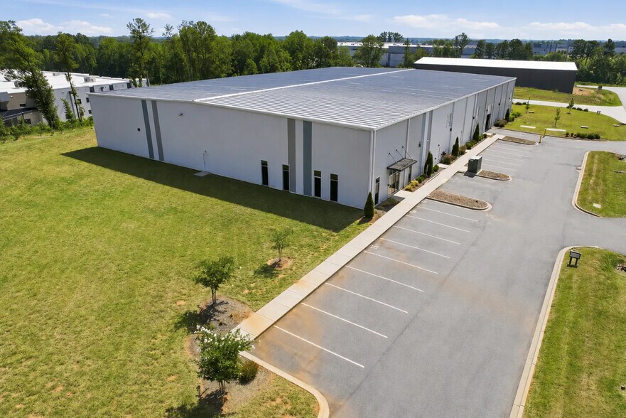 185 Exchange Logistics Park Dr, Piedmont, SC à louer - Photo de l’immeuble – Image 2 sur 16