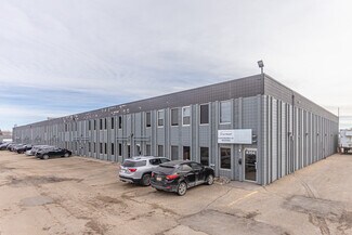 Plus de détails pour 4304-4330 76 Av NW, Edmonton, AB - Local d'activités, Industriel/Logistique à louer