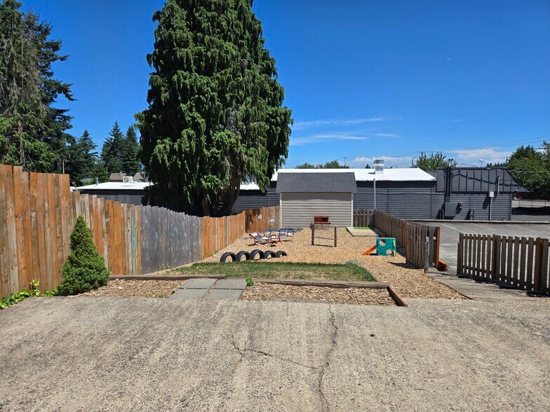 6005 NE 110th Ave, Vancouver, WA à louer - Photo de l’immeuble – Image 3 sur 12