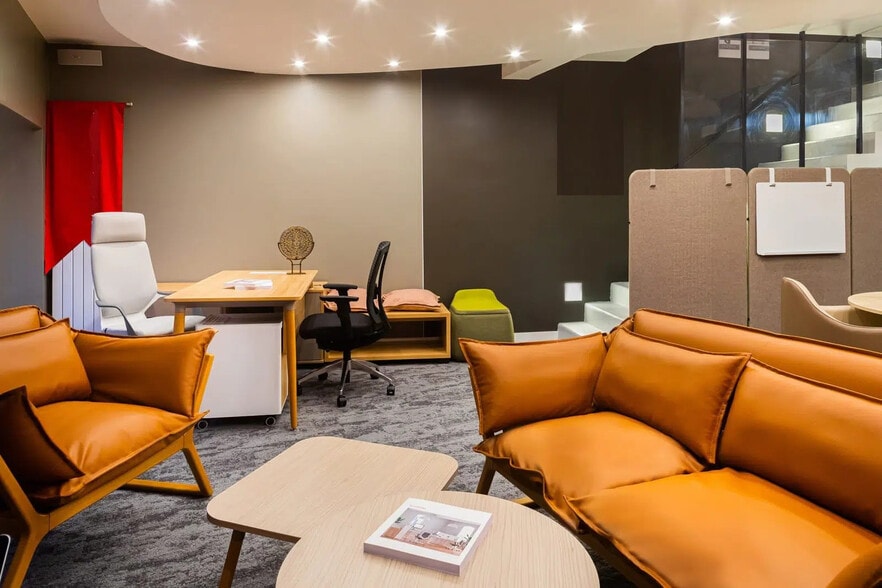 5 Rue Oberkampf, Paris à vendre - Photo de l’immeuble – Image 2 sur 10