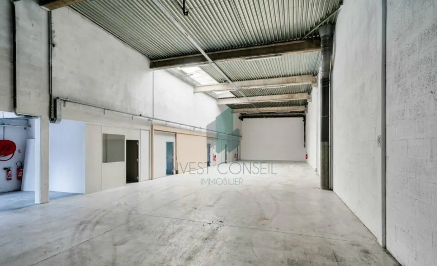 Local d’activités dans Éragny à louer Photo intérieure– Image 1 sur 4