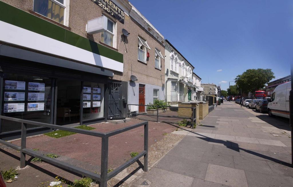 Barking Rd, Londres à louer Photo de l’immeuble– Image 1 sur 21