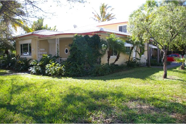 749 NE 16th Ave, Fort Lauderdale, FL à vendre - Photo de l’immeuble – Image 3 sur 30